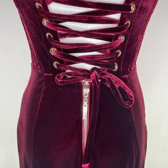 Bronx and Banco Florentina Corset Gown - Picture 14 of 15